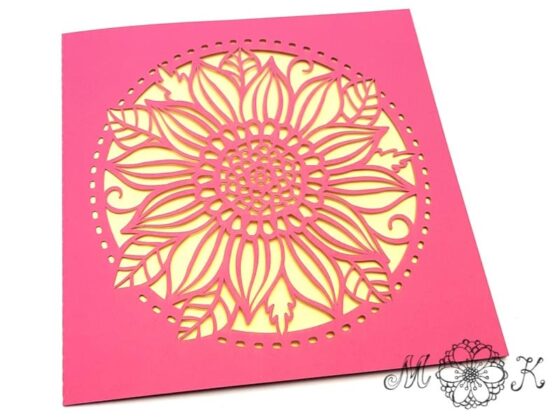 Plotterdatei Faltkarte quadratisch mit Blume - umgesetzt in rosa und gelb