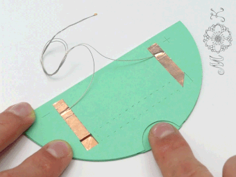 Plotterdatei Pop-up-Aufsteller Erweiterung Batteriefach und Schalter