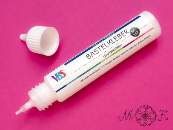 Bastelkleber
